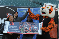 Fifth Third Bank Announces Winner of the 2014 Move Into The Jungle Campaign (Photo: Business Wire)