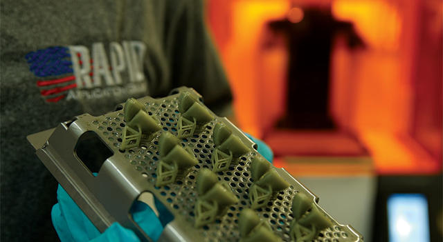 Customer’s medical device designs produced on Figure 4 Standalone with the Figure 4 Tough GRY 15 material (fully qualified for medical use) in batches of 8 per print - taking 19 minutes to print, 60 minutes to post-process - for a time-to-first-parts in hand of 79 minutes.